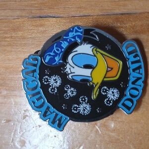Disney Trading Pin Tradable At The Parks